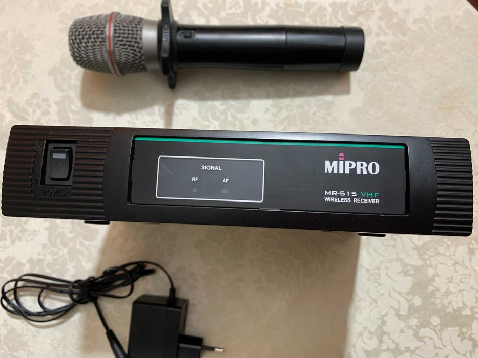 мікрофонна радіосистема Mipro MR-515/MH-203a/MD-20