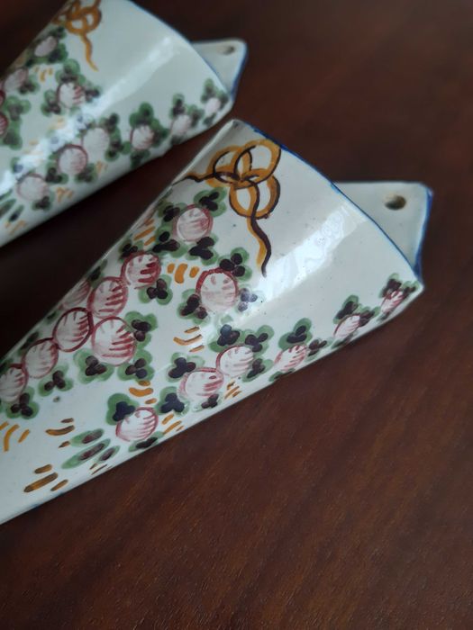 Vasos de parede Cavaco (Portugal) séc. XX