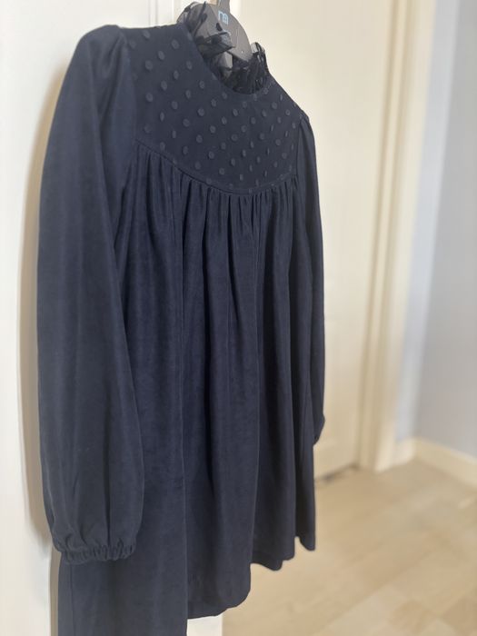 Сукня нарядна на дівчинку темне