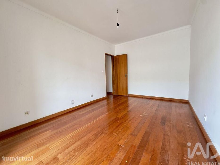 Apartamento T3 em Samora Correia de 86 m2