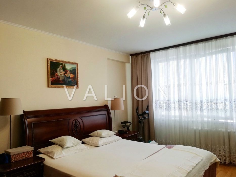 Продаж однокімнатної квартири, вул. Михайла Гришка, буд. 9