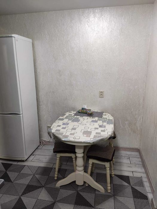 Подобова оренда 1 кім. кв. з автоном. опаленням. SMART TV. Паркомісце.