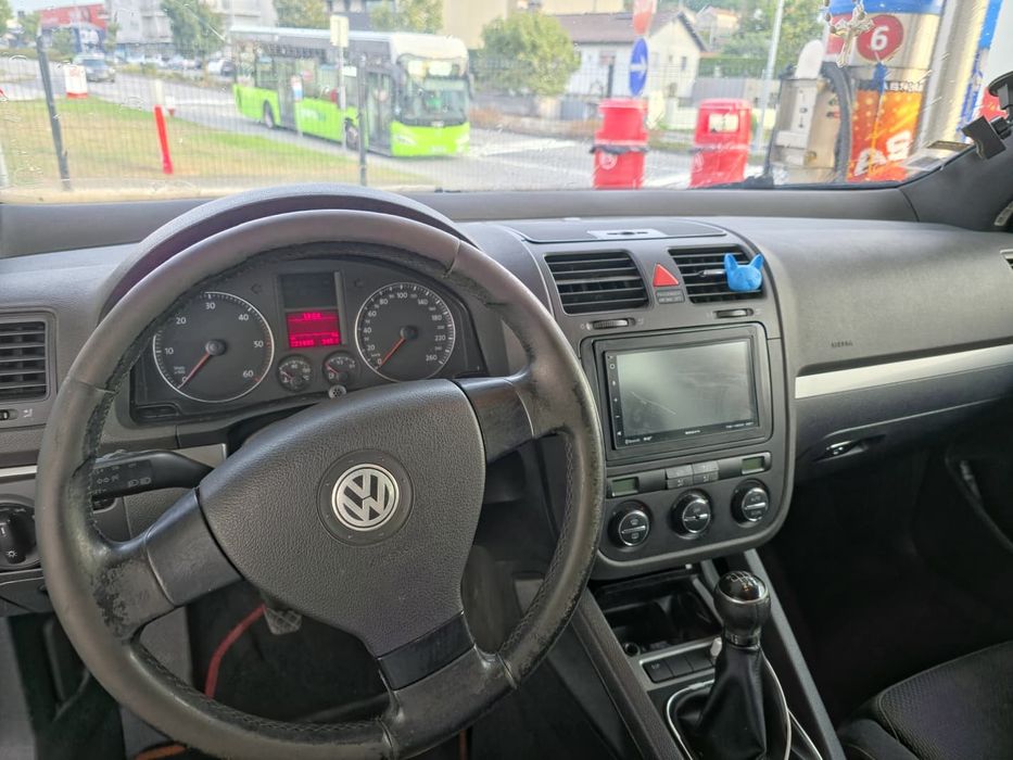 Volkswagen Golf V 2.0TDI