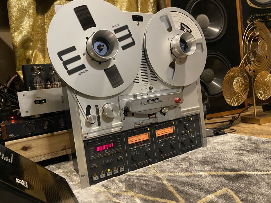 Studer A 807 magnetofon szpulowy, 38 cm/s.