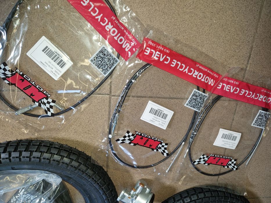 Nowy zestaw naprawczy Romet motorynka gaznik opony detki linki