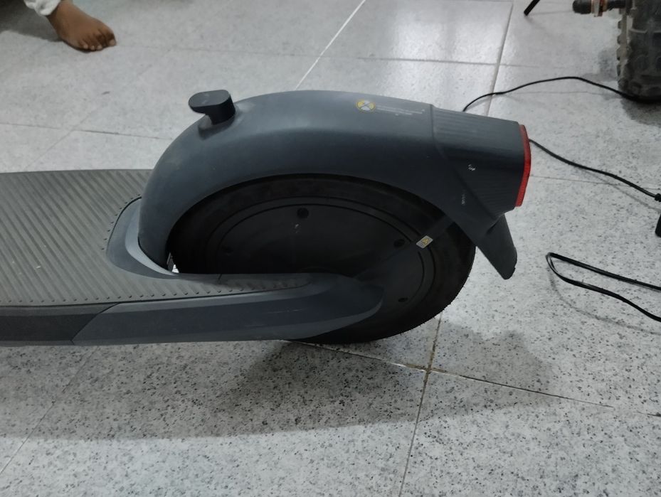 trotinete ninebot e2 pro praticamente nova