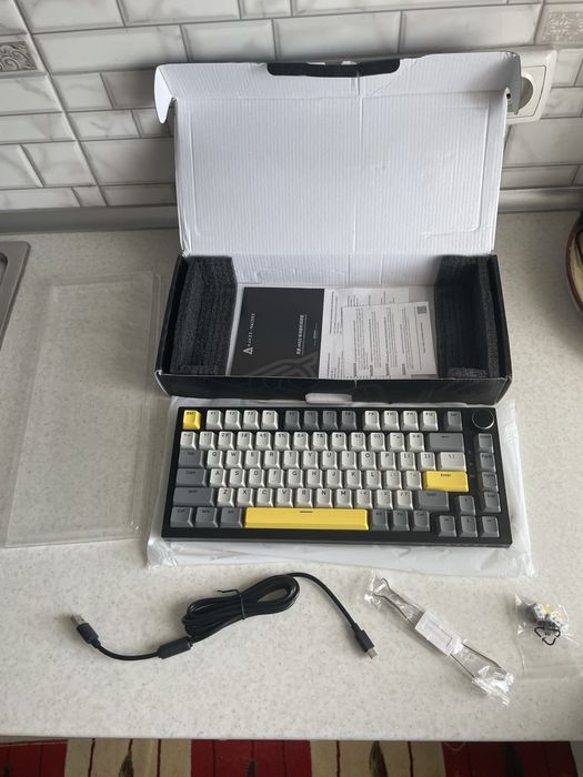 Клавіатура Ajazz ak820