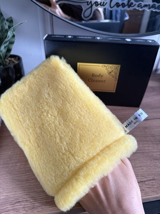 Body Cleaner rękawica do peelingu ciała.