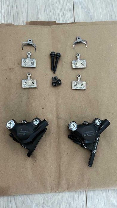 Zaciski hamulcowe Shimano BR-RX400