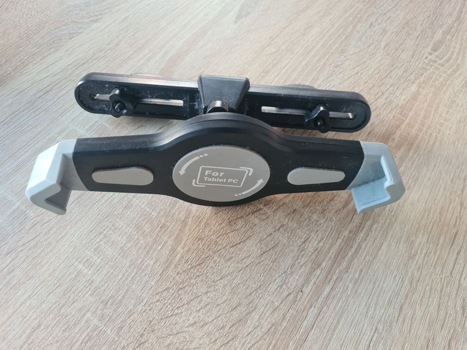 Suporte de tablet para carro