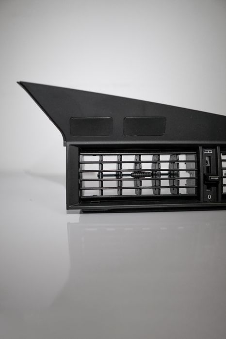 Grelha Mercedes 190 Nova