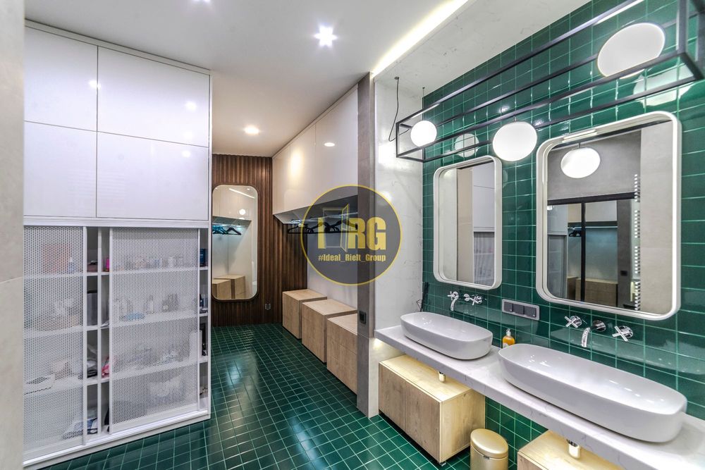 Без% 5к, 240м2, Евгения Коновальца 26а, ЖК Скайлайн SkyLine, Печерск