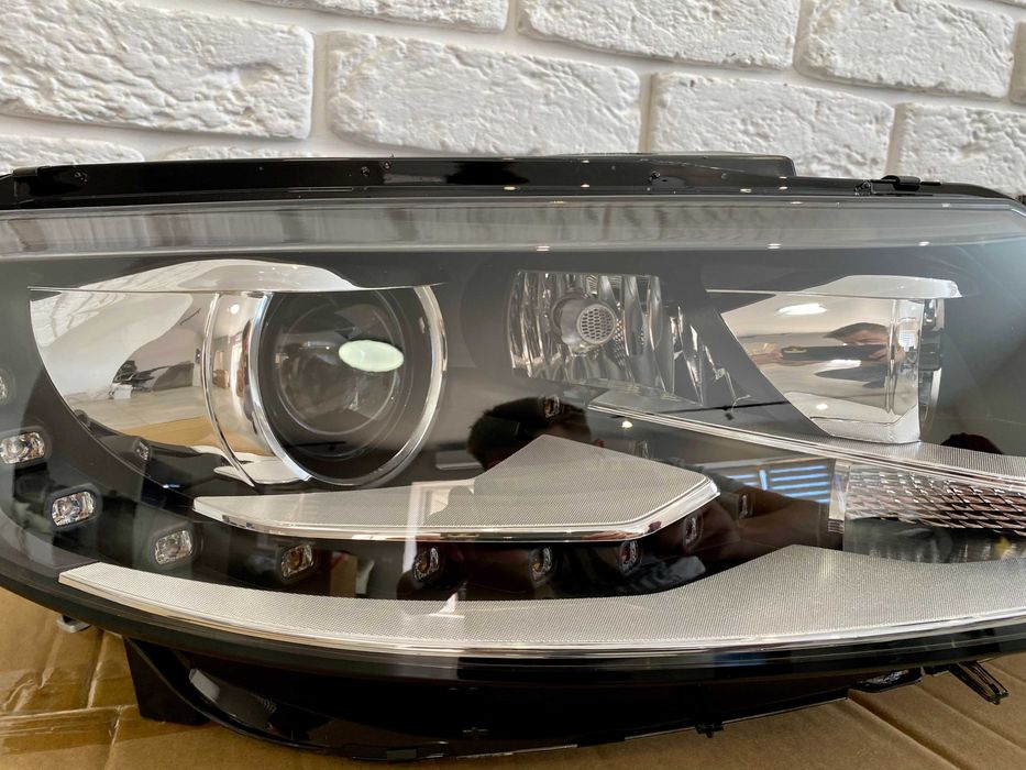 Передние фари Volkswagen Passat CC 2013-2017 комплектные (блоки, лампы) пасат пассат фары оптика цц