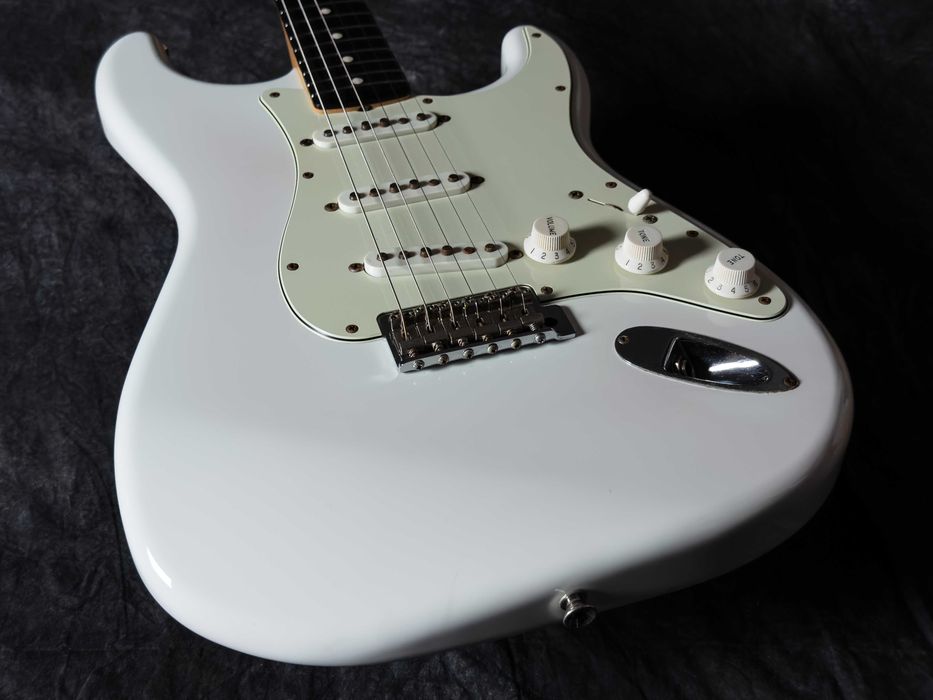 Fender Japan Traditional '60s Stratocaster 2023 - NOWE PROGI