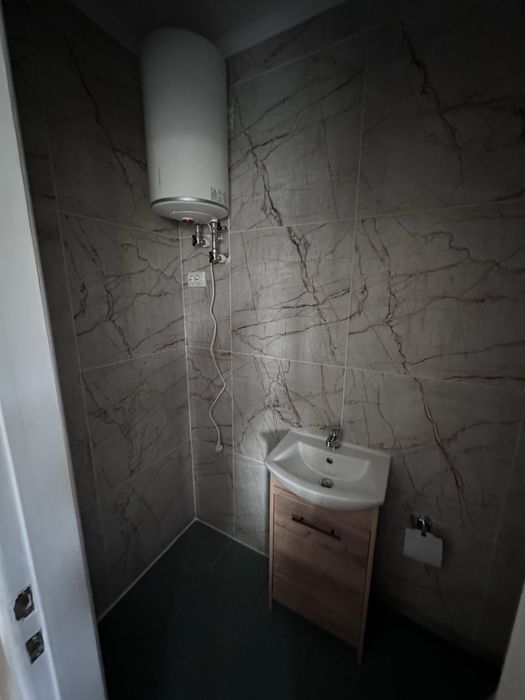 Здам в оренду салон, приміщення, ціна договірна