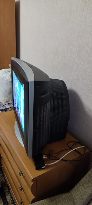Продам телевизор Samsung