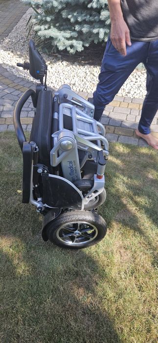 Pilnie sprzedam Wózek  inwalidzki elektryczny Baichen Medical