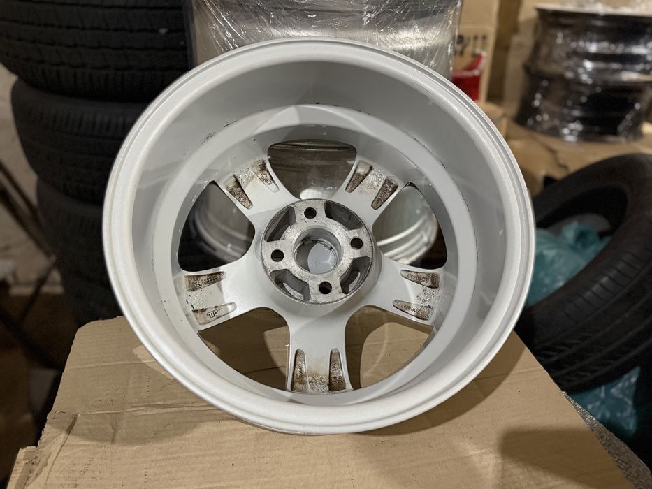 Диски  R15 4x98 RC design Germany Fiat 4 98