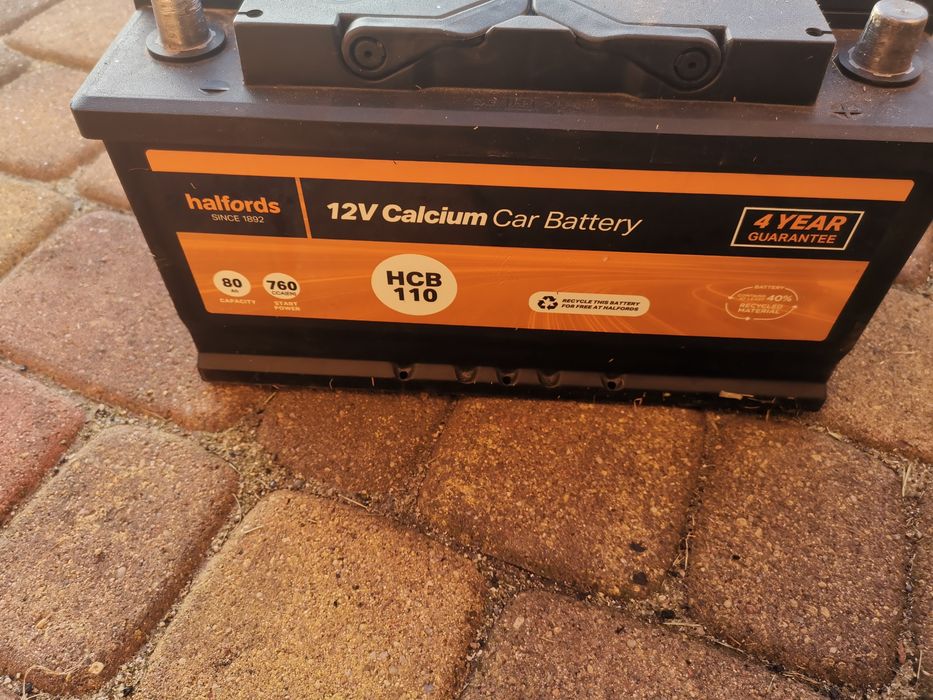Akumulator12 V  80 AH 760 CCA  EN Halford