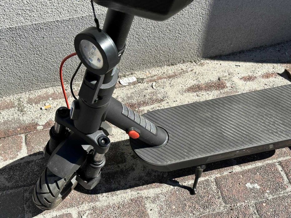 Hulajnoga XIAOMI ELECTRIC SCOOTER 5 ładowarka