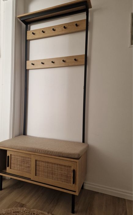 Movel para entrada com sapateira e banco