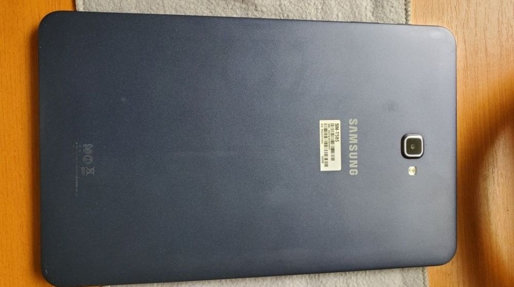 Планшет Samsung Galaxy Tab 10.1 SM-T585
16Gb Blue UA