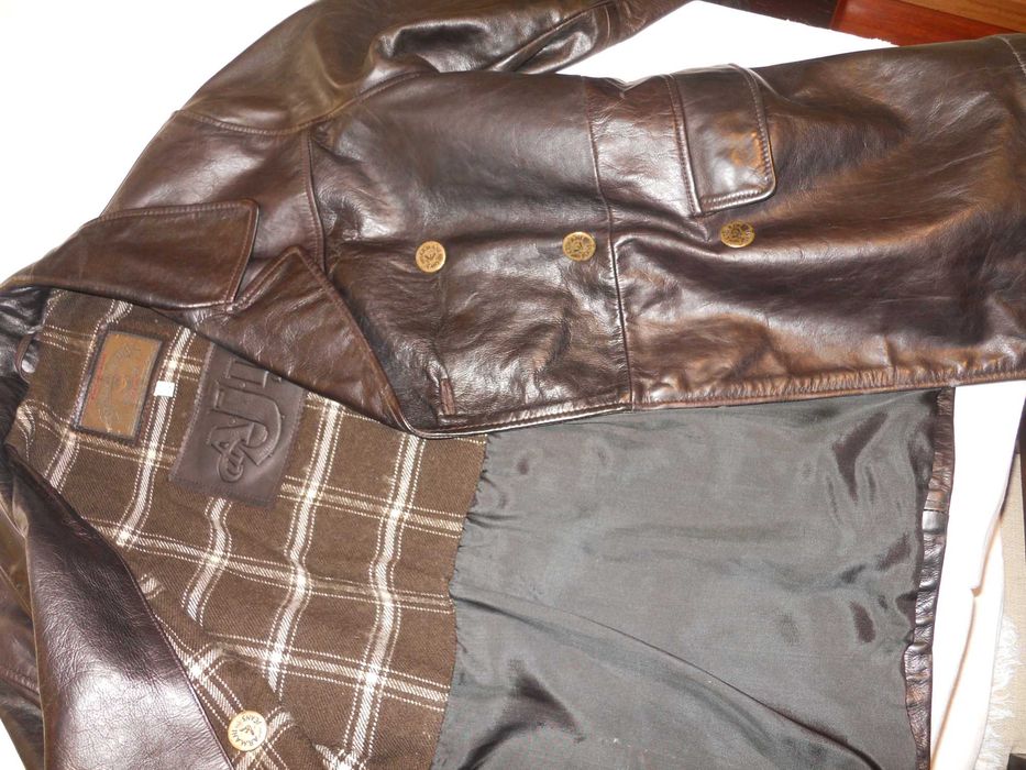 Blusão pele Armani Jeans (senhora tam. 40 - médio)