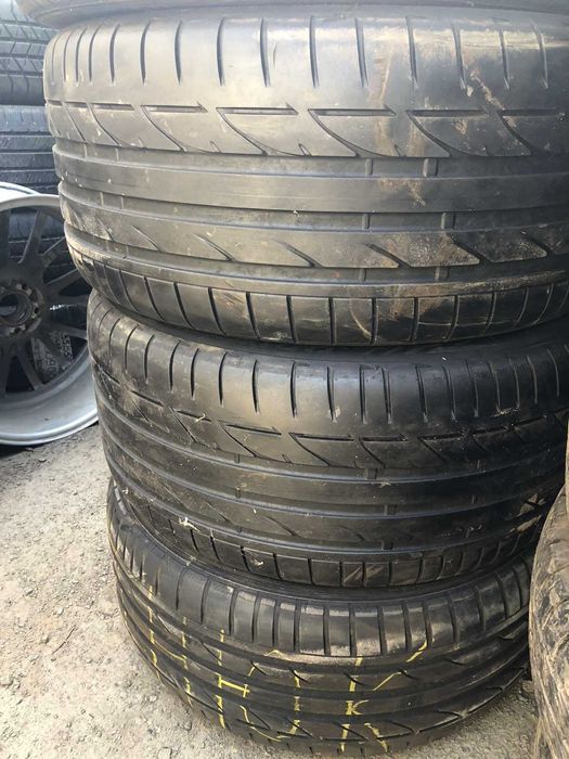 255/40 R 19 2шт 275/40 R19 Bridgestone Potenza, 2013-14 р.,б/в 5мм,