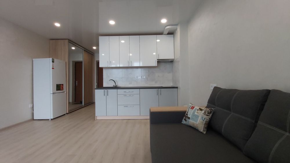 Здається нова студія м.Теремки пішки