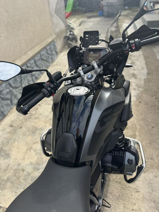 Мотоцикл BMW R1250 GS Triple black