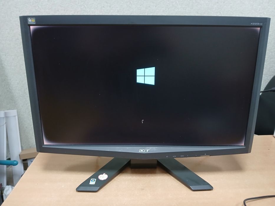 Монітор Acer X223HQ