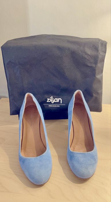 Sapatos de salto da Zilian