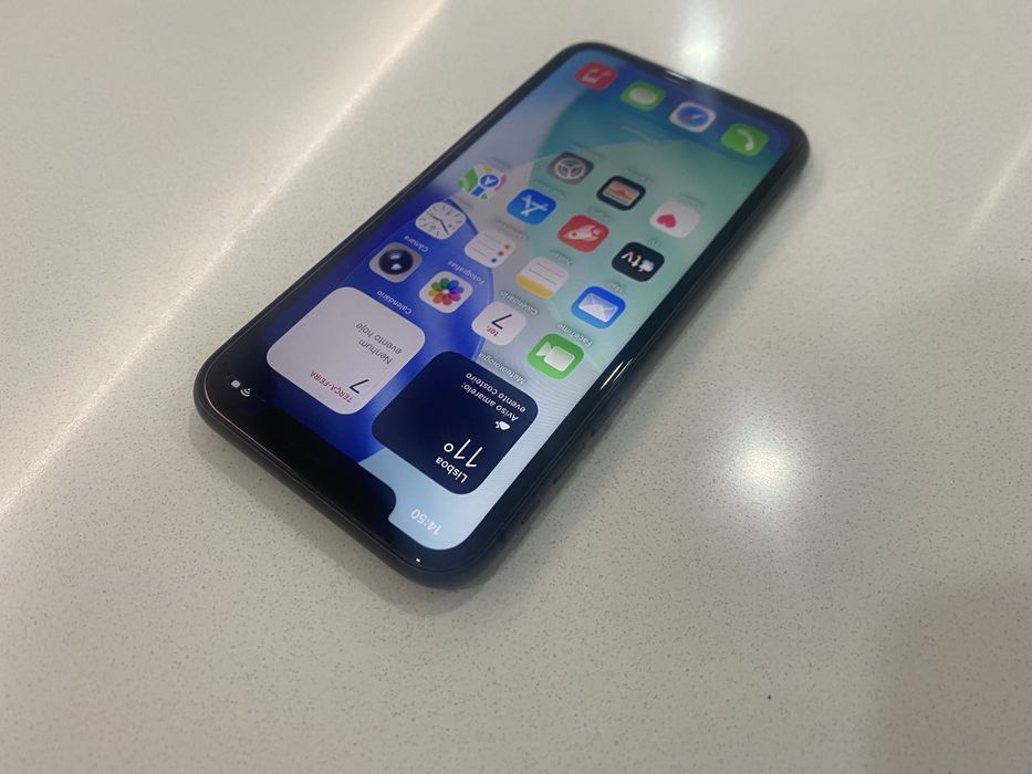 iPhone 11 64G Desbloqueado