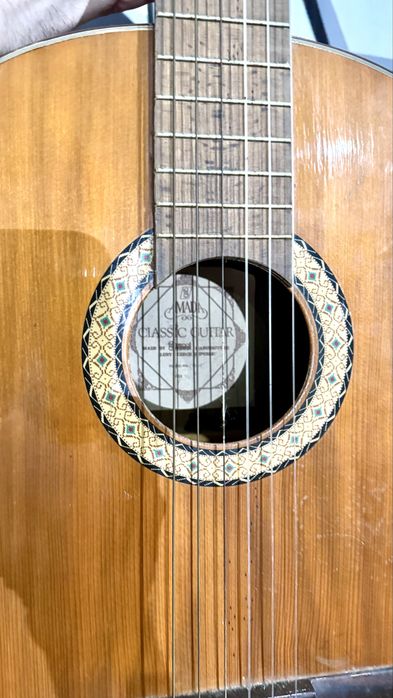 Guitarra Acústica