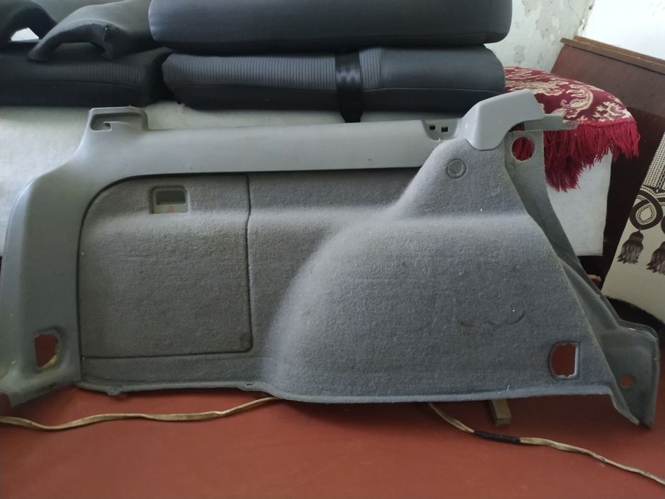 Обшивка багажного відсіку Passat b5 універсал