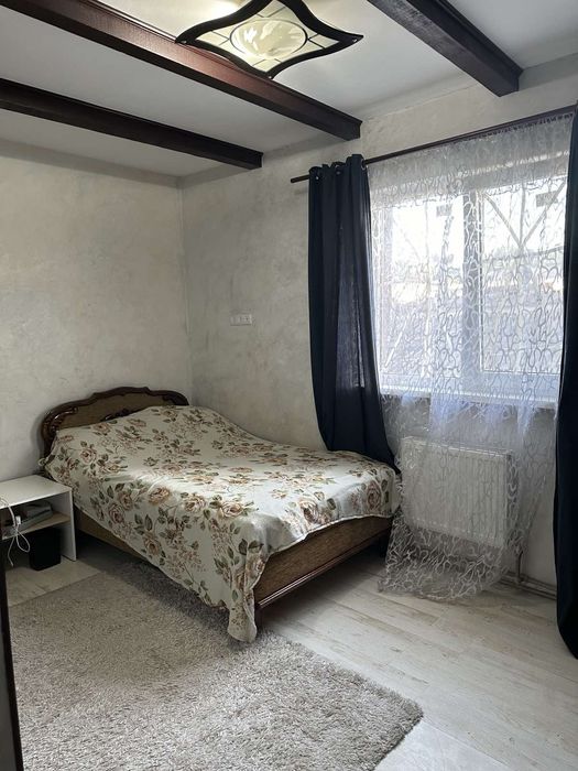 Сдаю дом в центре  города,со своим двориком, недалеко от Жд Вокзала