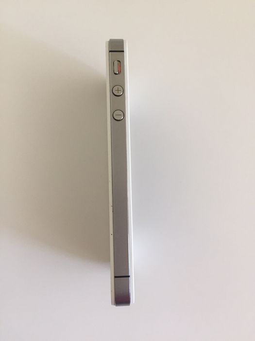 Iphone 4s 8 giga branco