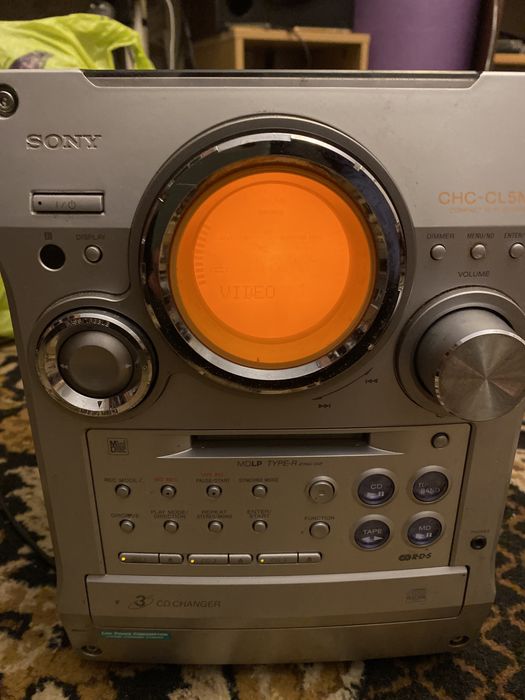 Музыкальный центр