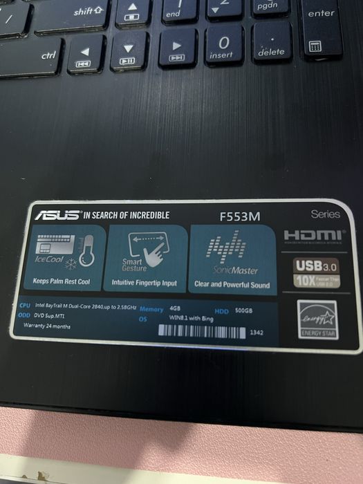 Laptop Asus F553M