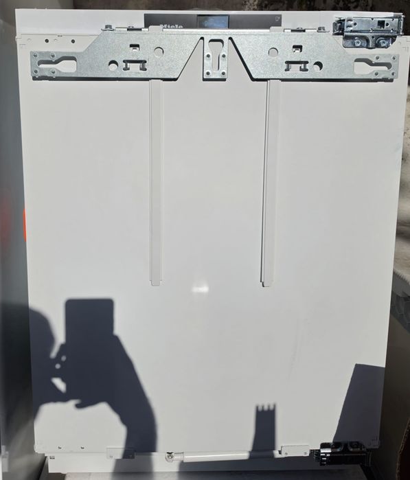 Congelador vertical de encastre Miele perfeito
