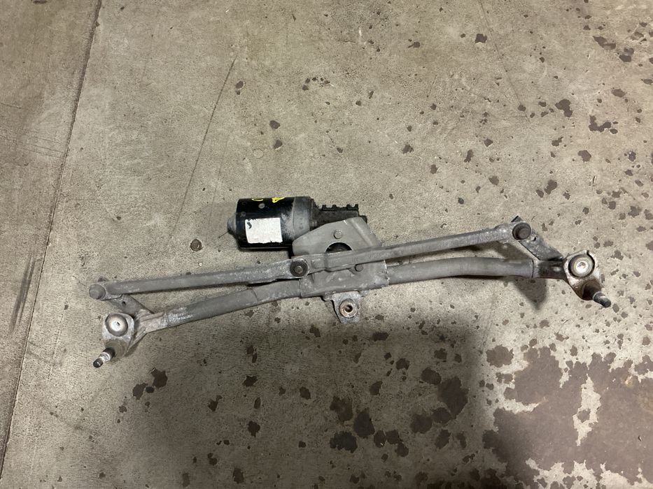 motor limpa vidros  frente Audi a3 8l ano 2002