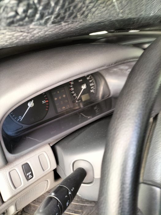 Renault laguna 2004