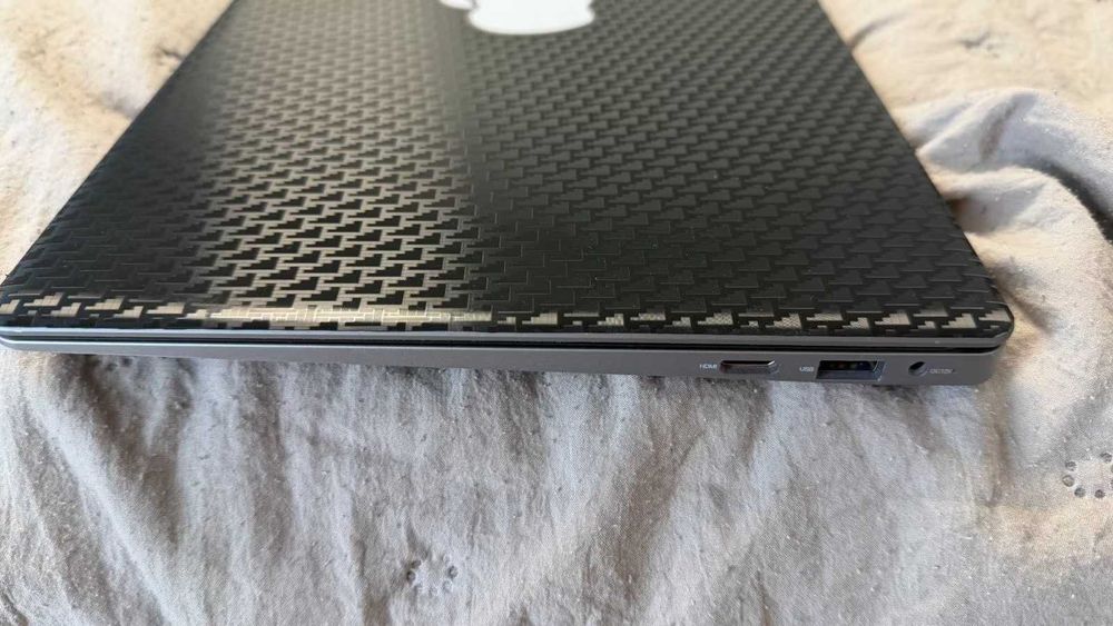 Laptop 13,3″ – Intel Celeron N3450 • 6 GB RAM • 64 GB SSD • Windows