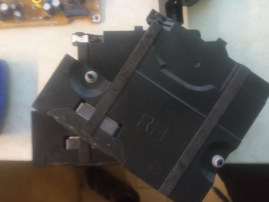 Телевизор LG42LB580V..