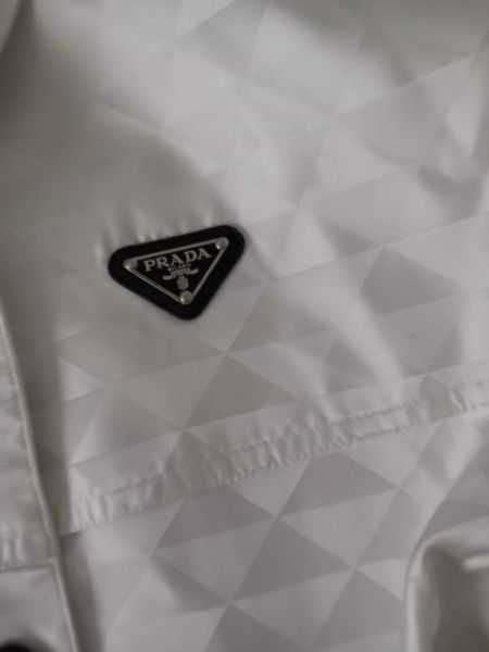 Prada płaszczyk r. L nowy