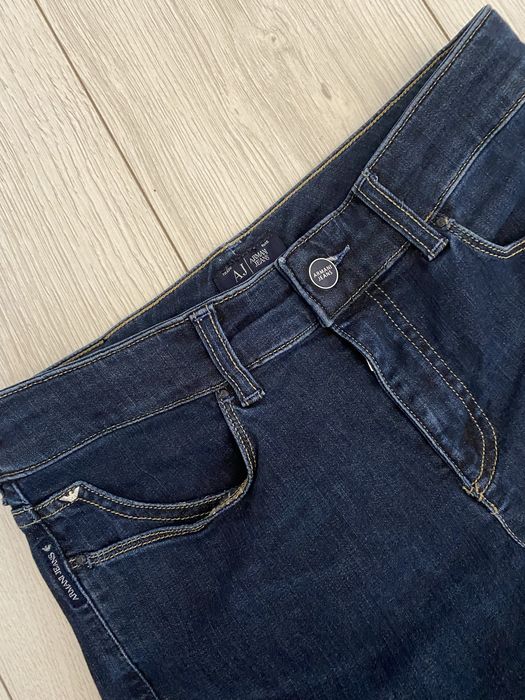 Jeansy damskie Armani Jeans roz 28