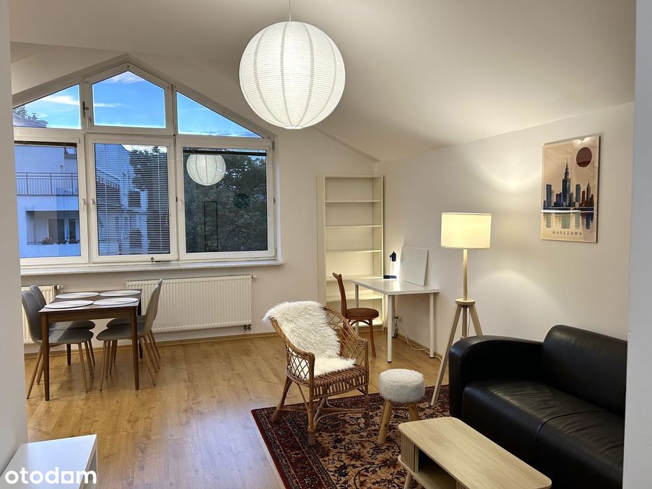 Jasne poddasze z charakterem | 2 pokoje | 52 m² | garaż | Gocławek