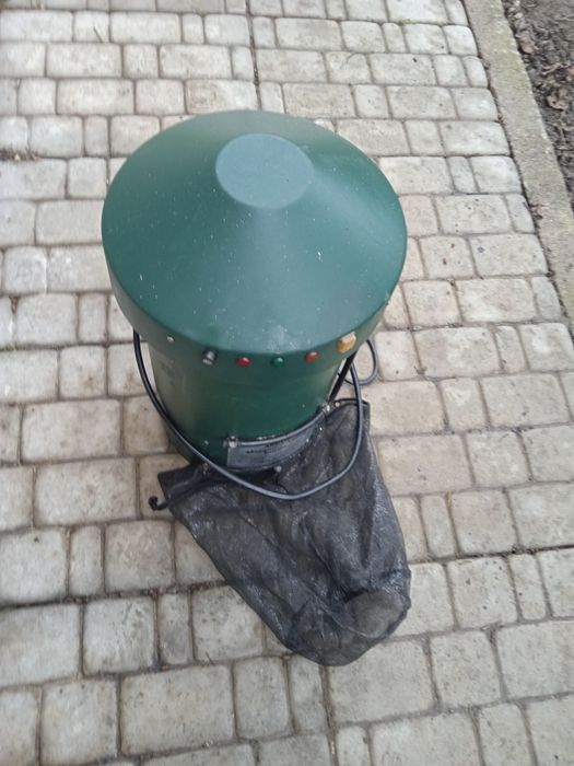 Це система для знищення комарів MKS -1025