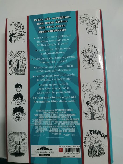 Livro juvenil "Escola - os piores anos da minha vida"