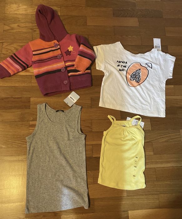 calcas e camisolas /bodies de bebe, capa chuva , vestidos , babetes com etiqueta